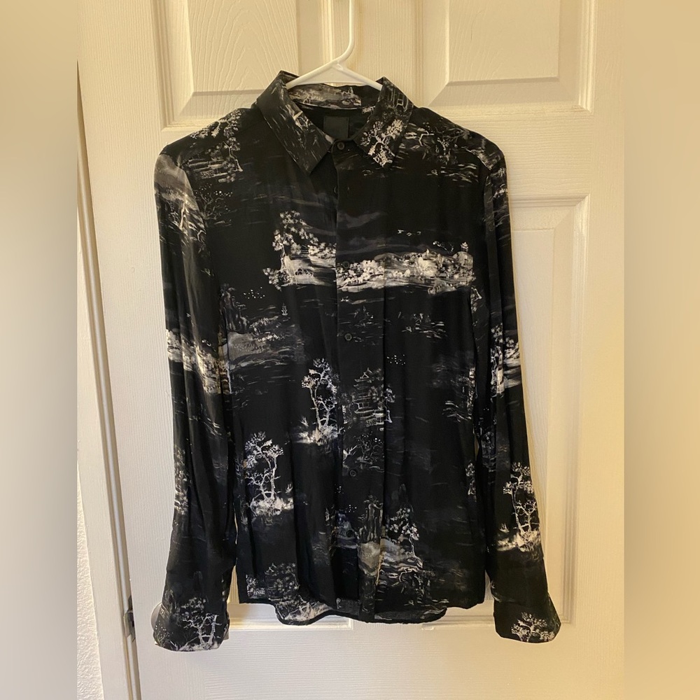 Black with White Nature Scene Long Sleeve Button-Up
